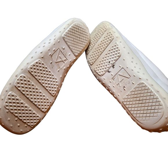 Aerosoles Women Size 8B White Fashion Sneakers Leather Sneak Out - Picture 10 of 11